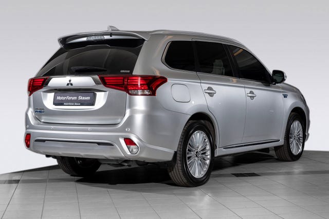 JMBXDGG3WLZ033044 2020 MITSUBISHI OUTLANDER-1