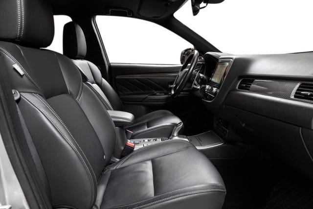 2020 MITSUBISHI OUTLANDER - 27