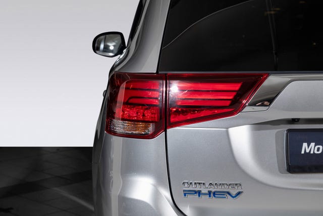 2020 MITSUBISHI OUTLANDER - 8