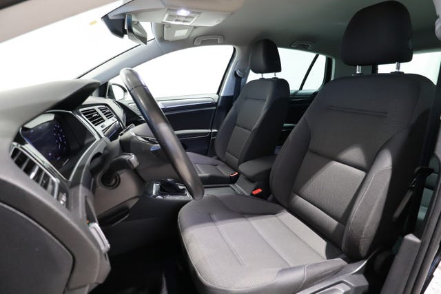 2018 VOLKSWAGEN GOLF - 8