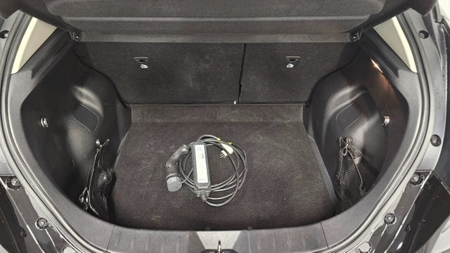 2018 NISSAN LEAF - 11