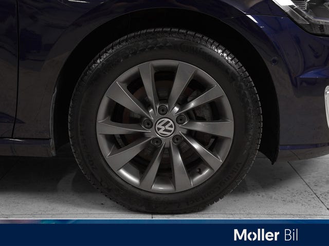 2019 VOLKSWAGEN GOLF - 25