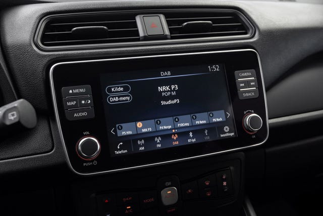 2021 NISSAN LEAF - 16