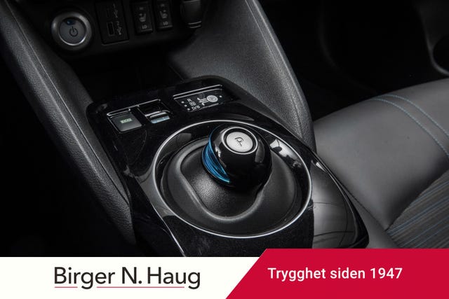 2021 NISSAN LEAF - 11