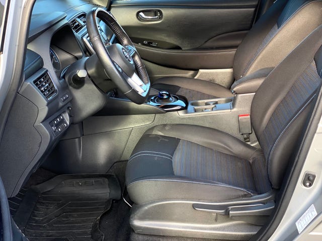 2018 NISSAN LEAF - 11
