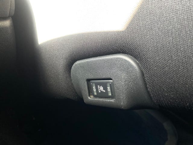2018 NISSAN LEAF - 19