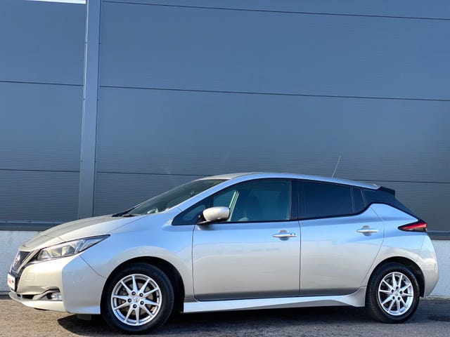 SJNFAAZE1U0005567 2018 NISSAN LEAF-1