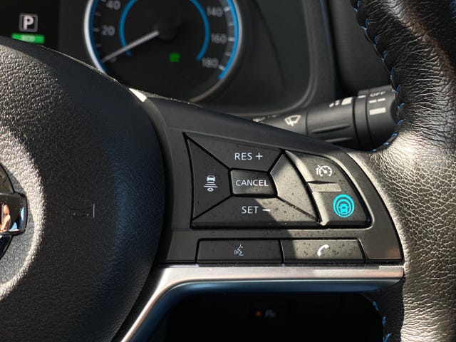 2018 NISSAN LEAF - 29