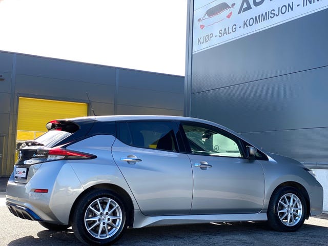 SJNFAAZE1U0005567 2018 NISSAN LEAF-3