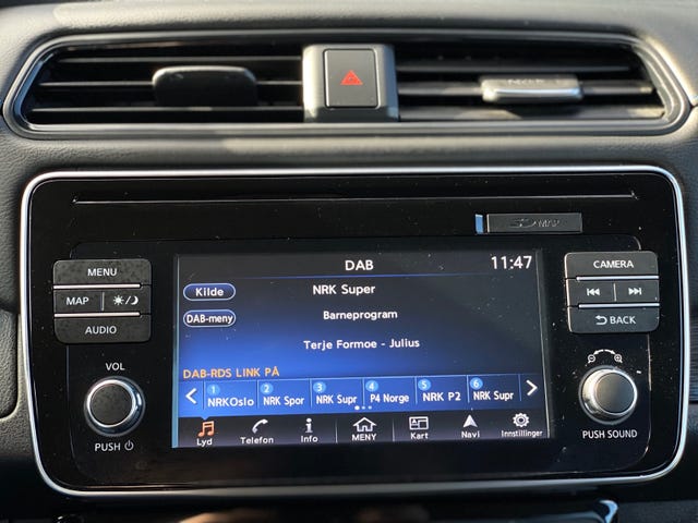 2018 NISSAN LEAF - 38