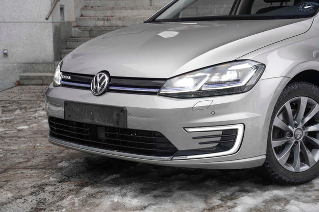 WVWZZZAUZKW906442 2019 VOLKSWAGEN GOLF-2