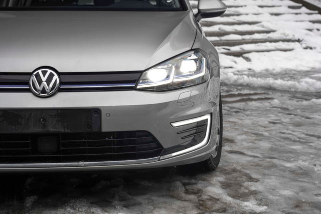 WVWZZZAUZKW906442 2019 VOLKSWAGEN GOLF-4