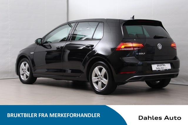 2018 VOLKSWAGEN GOLF - 8