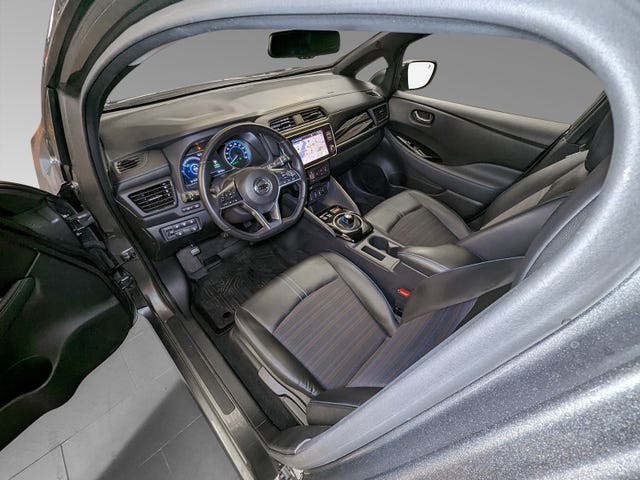 2021 NISSAN LEAF - 9