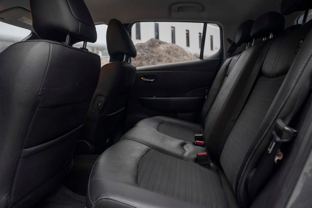 2018 NISSAN LEAF - 23
