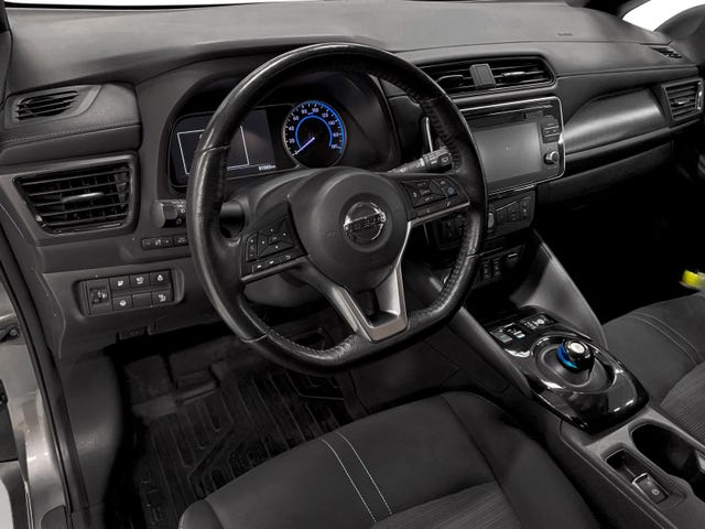 2018 NISSAN LEAF - 8