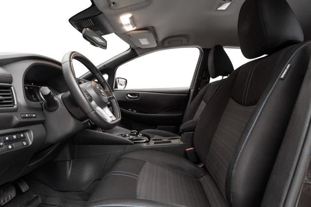 2021 NISSAN LEAF - 9