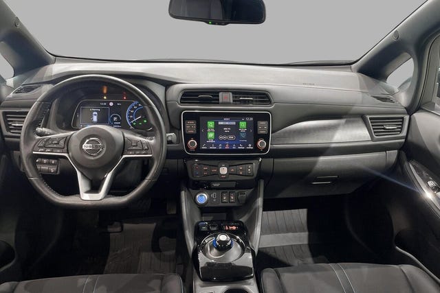 2021 NISSAN LEAF - 12