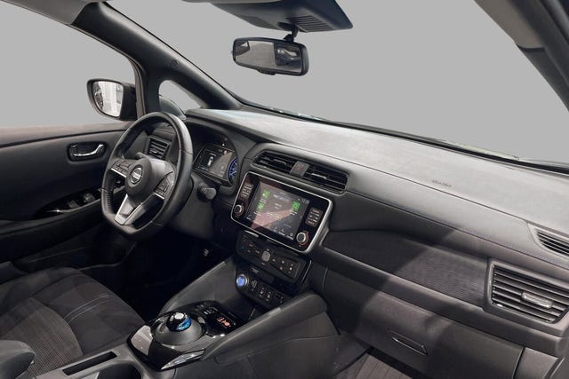 2021 NISSAN LEAF - 14