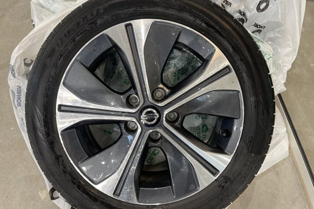 2021 NISSAN LEAF - 16