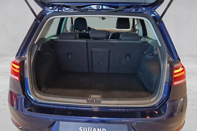 2018 VOLKSWAGEN GOLF - 18