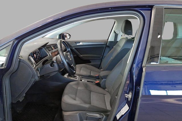 2018 VOLKSWAGEN GOLF - 10