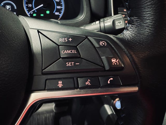 2018 NISSAN LEAF - 19