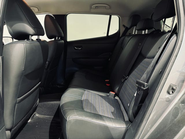 2018 NISSAN LEAF - 14