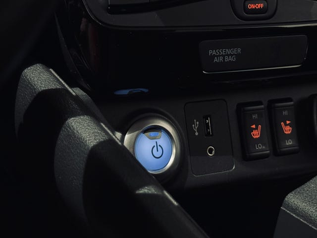 2018 NISSAN LEAF - 25