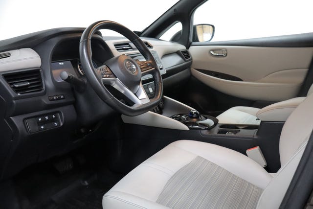 2018 NISSAN LEAF - 7