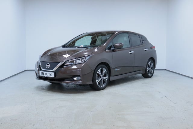 SJNFAAZE1U0018792 2018 NISSAN LEAF-2
