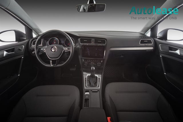 2019 VOLKSWAGEN GOLF - 17