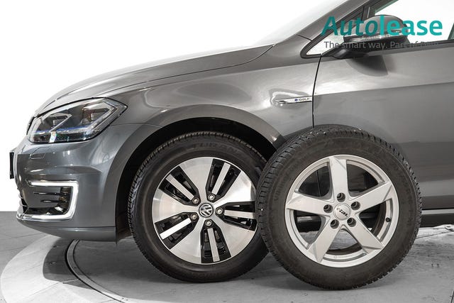 WVWZZZAUZK8912332 2019 VOLKSWAGEN GOLF-3