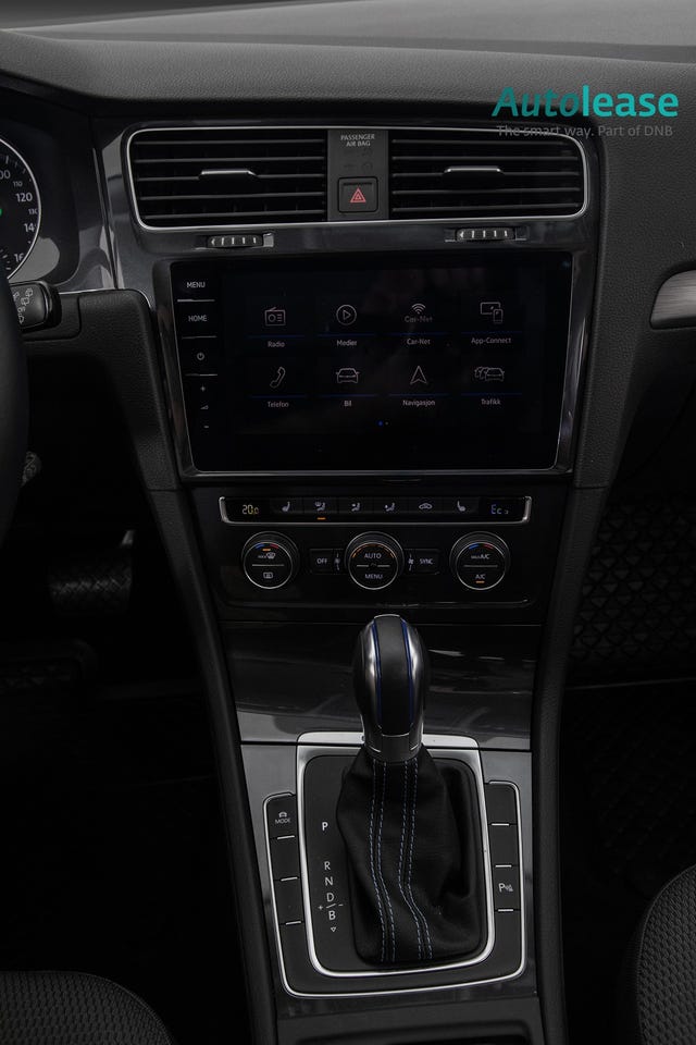 2019 VOLKSWAGEN GOLF - 13