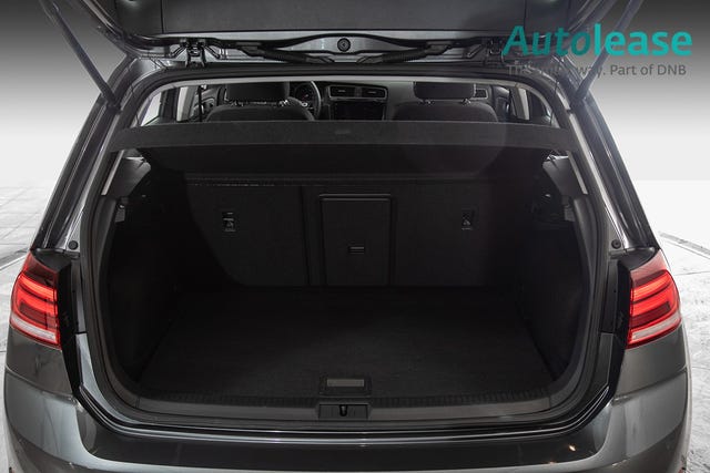 2019 VOLKSWAGEN GOLF - 8