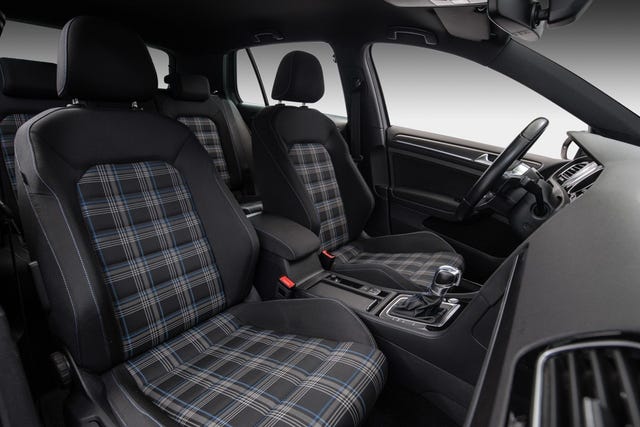 2018 VOLKSWAGEN GOLF - 15