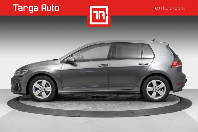 WVWZZZAUZJW810125 2018 VOLKSWAGEN GOLF-5