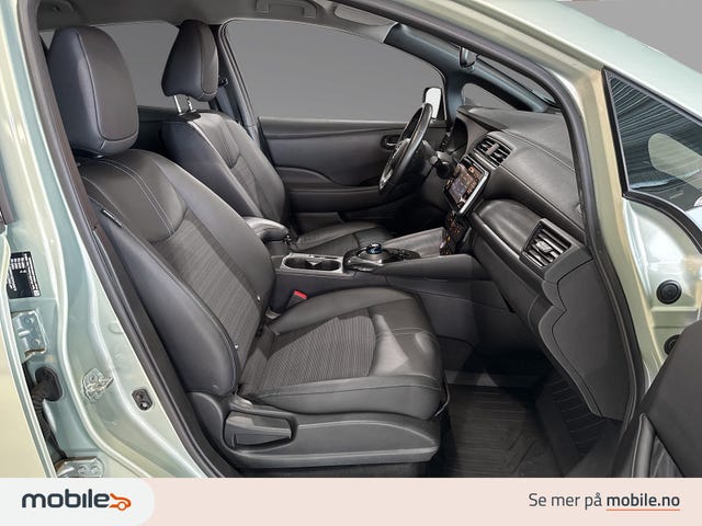 2018 NISSAN LEAF - 22