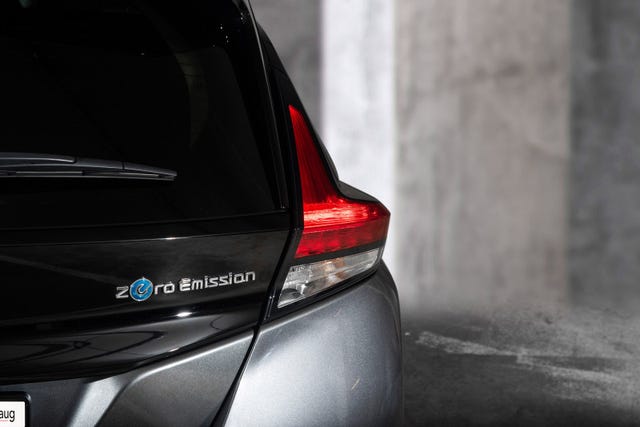 2021 NISSAN LEAF - 7