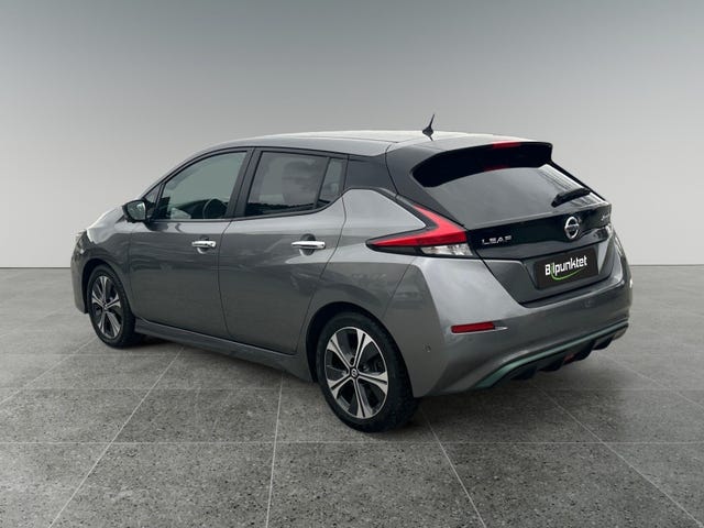 SJNFAAZE1U0020108 2018 NISSAN LEAF-2