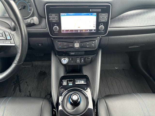 2018 NISSAN LEAF - 11
