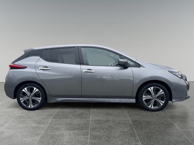 SJNFAAZE1U0020108 2018 NISSAN LEAF-5