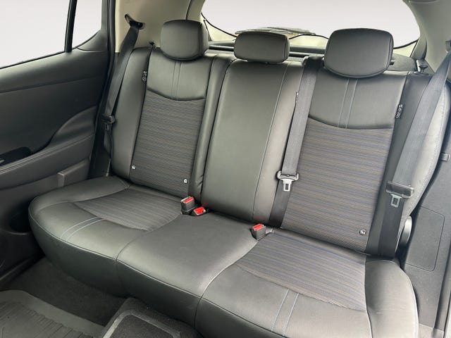 2018 NISSAN LEAF - 14