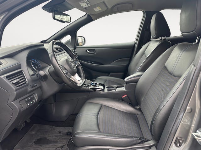 2018 NISSAN LEAF - 9