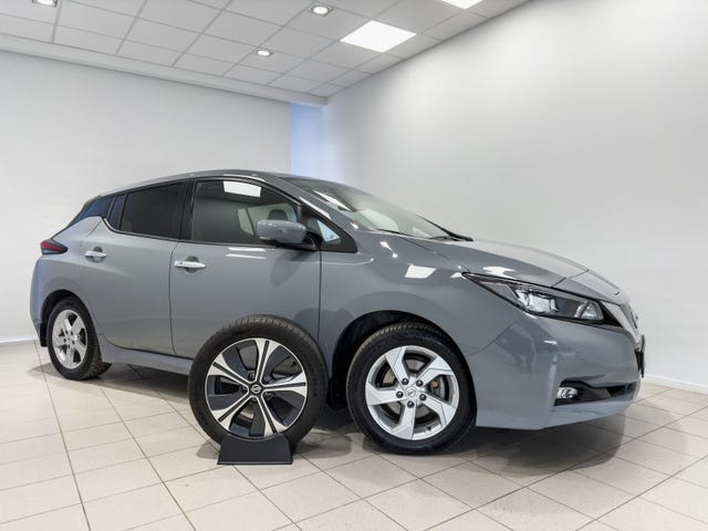 SJNFAAZE1U0143463 2021 NISSAN LEAF-1