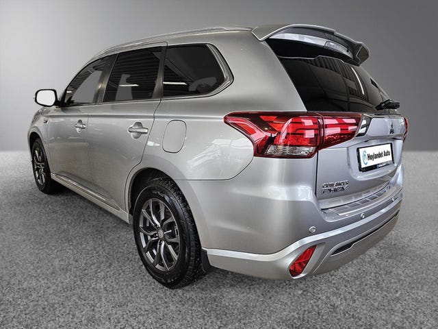 JMBXDGG3WLZ011462 2020 MITSUBISHI OUTLANDER-2