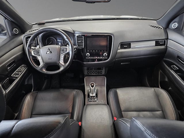 2020 MITSUBISHI OUTLANDER - 10