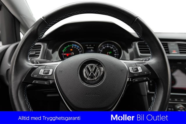 2018 VOLKSWAGEN GOLF - 21