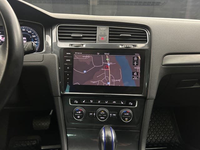 2019 VOLKSWAGEN GOLF - 15