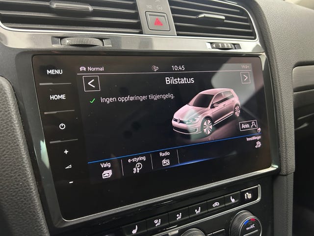 2019 VOLKSWAGEN GOLF - 30